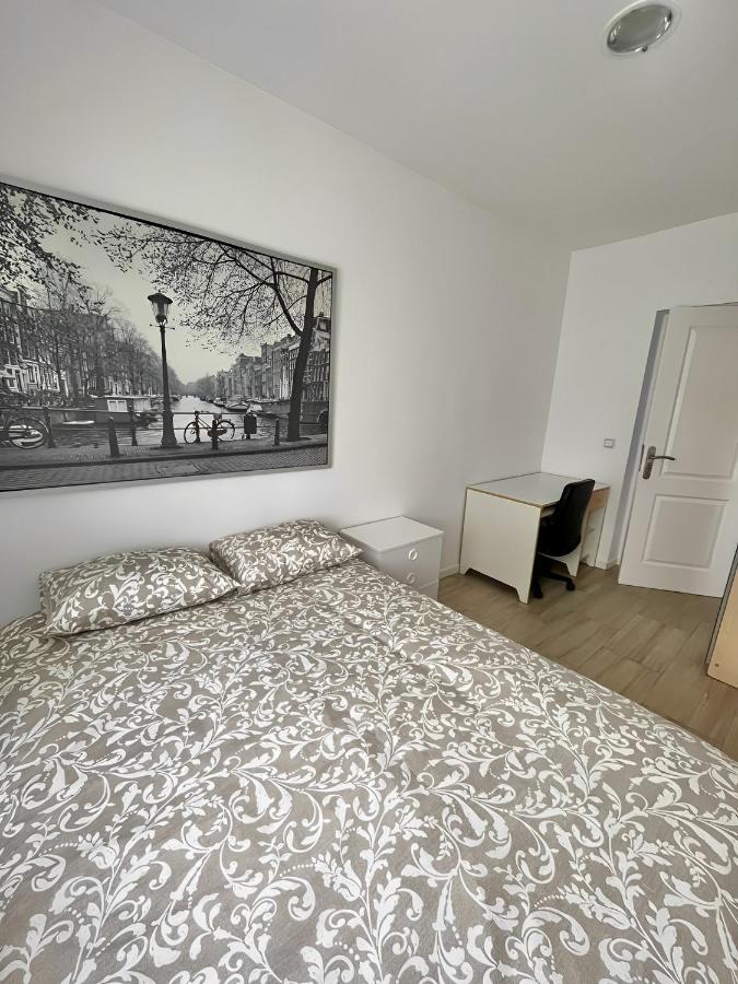 Centrico Aire Acondicionado 3 Habitaciones Zona Aparcamiento Gratuito Madrid Luaran gambar
